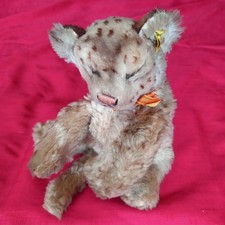 CHARMING 'STEIFF SLEEPING WILD