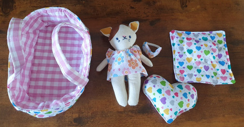 Mini cat doll in - mini,